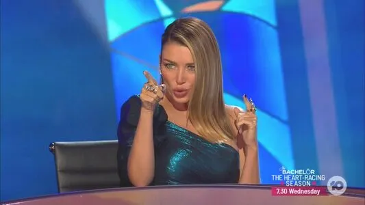 Danni Minogue OnlyFans Leaked Free Thumbnail Picture - #7B1DTDv4uQ