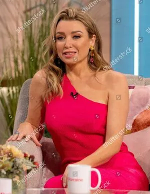 Danni Minogue OnlyFans Leaked Free Thumbnail Picture - #7DAmE0kmA9