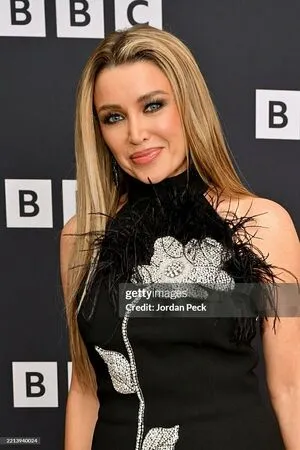 Danni Minogue OnlyFans Leaked Free Thumbnail Picture - #BGsIItotv4