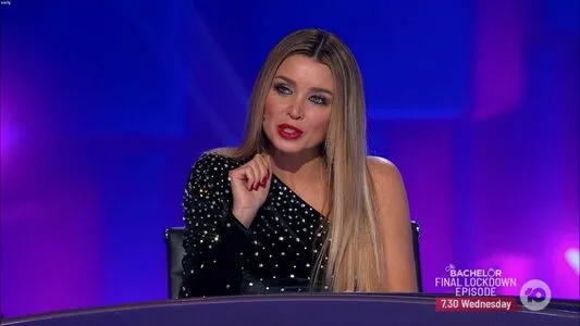 Danni Minogue OnlyFans Leaked Free Thumbnail Picture - #Hb2PsyIqI5