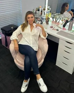 Danni Minogue OnlyFans Leaked Free Thumbnail Picture - #InaDyhFfa9