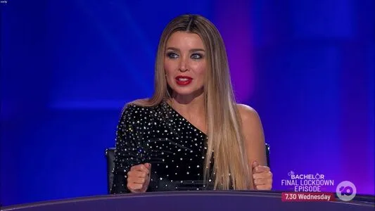 Danni Minogue OnlyFans Leaked Free Thumbnail Picture - #KGKZyLEifs