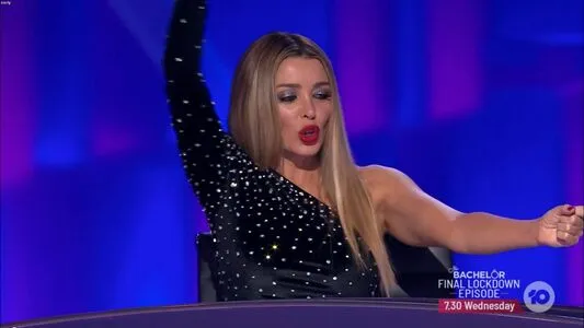 Danni Minogue OnlyFans Leaked Free Thumbnail Picture - #KSJlVVzGQk