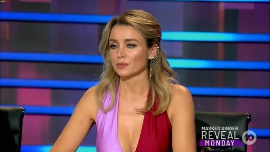 Danni Minogue OnlyFans Leaked Free Thumbnail Picture - #KhE6M9OpL1