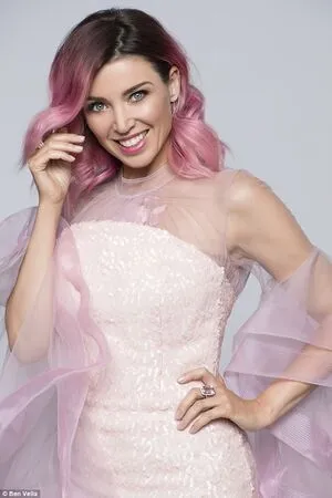 Danni Minogue OnlyFans Leaked Free Thumbnail Picture - #QhJ9znVXx8