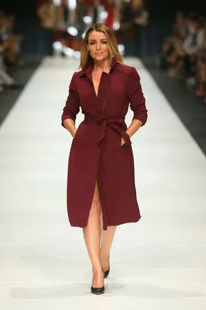 Danni Minogue OnlyFans Leaked Free Thumbnail Picture - #S4JwWG1smo