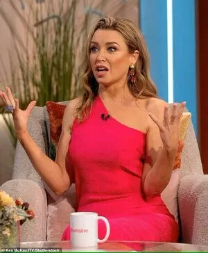Danni Minogue OnlyFans Leaked Free Thumbnail Picture - #Srdbg96KC1