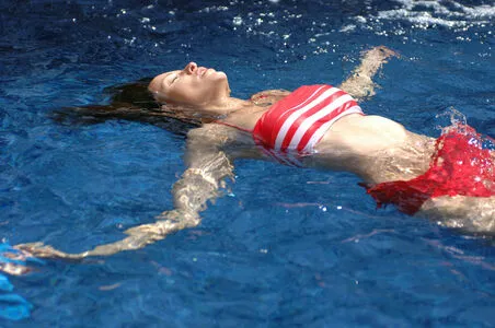 Danni Minogue OnlyFans Leaked Free Thumbnail Picture - #YgT5VPzPNH