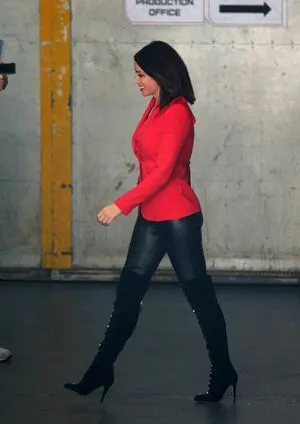 Danni Minogue OnlyFans Leaked Free Thumbnail Picture - #gnkOjxMs0a