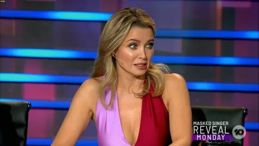 Danni Minogue OnlyFans Leaked Free Thumbnail Picture - #kHuDPE5IfA