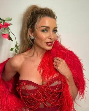 Danni Minogue OnlyFans Leaked Free Thumbnail Picture - #pophHm91VU