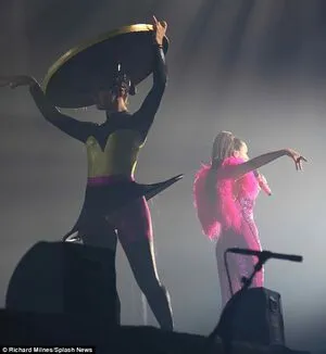 Danni Minogue OnlyFans Leaked Free Thumbnail Picture - #qttsynlAWw