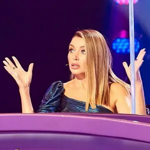 Danni Minogue OnlyFans Leaked Free Thumbnail Picture - #syvXubx8Gz