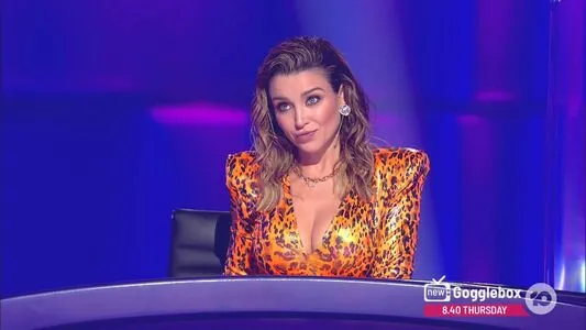 Danni Minogue OnlyFans Leaked Free Thumbnail Picture - #yXT9IMjsf3