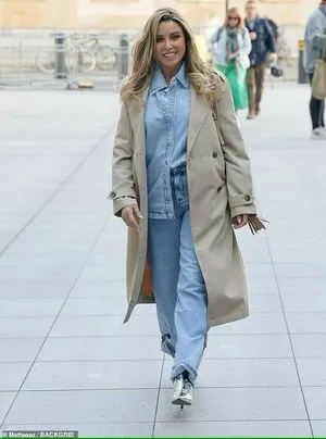 Danni Minogue OnlyFans Leaked Free Thumbnail Picture - #zsgheqRPSq