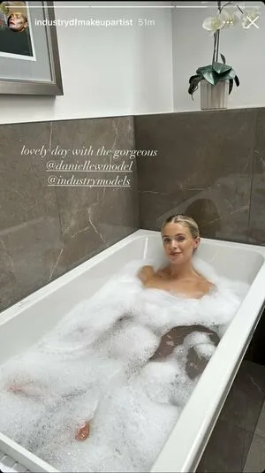 Danni Wells OnlyFans Leaked Free Thumbnail Picture - #ChJiGg73zs