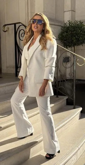 Dannii Minogue OnlyFans Leaked Free Thumbnail Picture - #9sGdK3pOX8