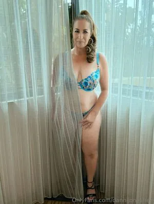 Dannijonesfree OnlyFans Leaked Free Thumbnail Picture - #OEPJqF82um