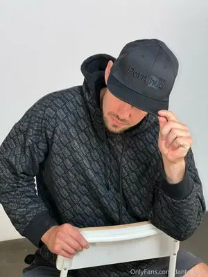 Dante Colle OnlyFans Leaked Free Thumbnail Picture - #dS2pY169xS