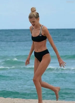 Daphne Groeneveld OnlyFans Leaked Free Thumbnail Picture - #4dlLKpT0pO