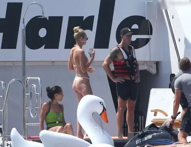 Daphne Groeneveld OnlyFans Leaked Free Thumbnail Picture - #6JU05W1JU6