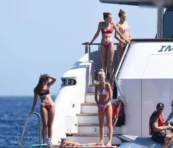 Daphne Groeneveld OnlyFans Leaked Free Thumbnail Picture - #91XdF6UfBI