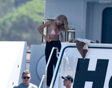 Daphne Groeneveld OnlyFans Leaked Free Thumbnail Picture - #Z0QM7QKWs3