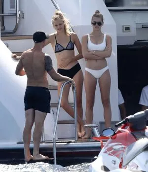 Daphne Groeneveld OnlyFans Leaked Free Thumbnail Picture - #iKlVYl0VhS