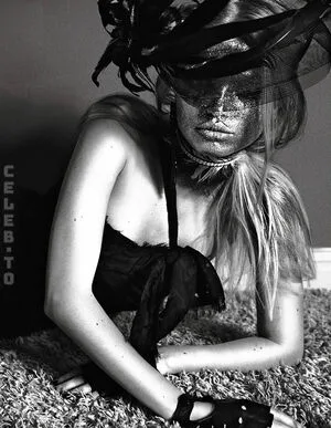 Daphne Groeneveld OnlyFans Leaked Free Thumbnail Picture - #jotweFUhen
