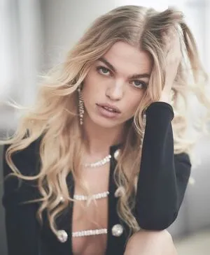 Daphne Groeneveld OnlyFans Leaked Free Thumbnail Picture - #sqmFb6aeGT