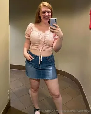 Daphnedelrosefree OnlyFans Leaked Free Thumbnail Picture - #rXncBpexgI