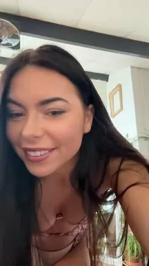 Daphnee Nadeau OnlyFans Leaked Free Thumbnail Picture - #KEWwqvpNee