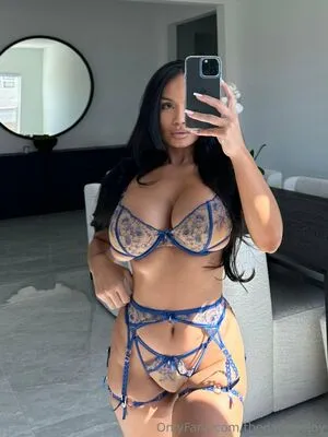 Daphnejoy OnlyFans Leaked Free Thumbnail Picture - #1MzUeqO522