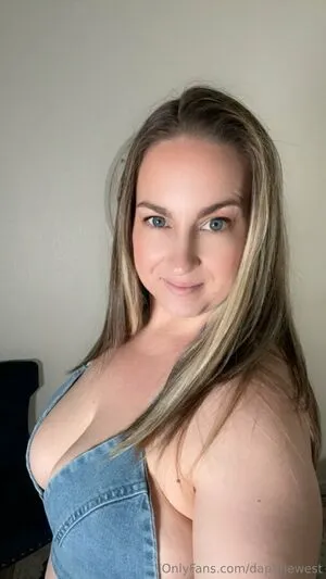 Daphnewest OnlyFans Leaked Free Thumbnail Picture - #c7amwFichU