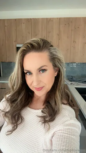 Daphnewest OnlyFans Leaked Free Thumbnail Picture - #cbIOVD80aR
