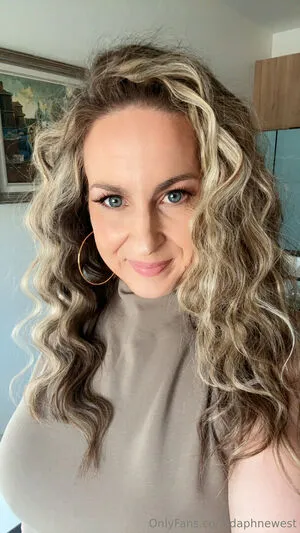 Daphnewest OnlyFans Leaked Free Thumbnail Picture - #eRN7pTmfkV