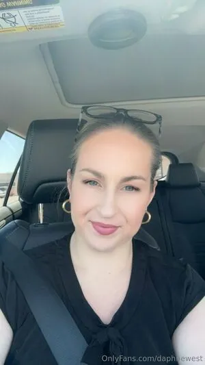Daphnewest OnlyFans Leaked Free Thumbnail Picture - #fWeAAHpFOO