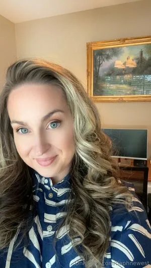 Daphnewest OnlyFans Leaked Free Thumbnail Picture - #hzvxfgbr19