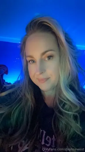 Daphnewest OnlyFans Leaked Free Thumbnail Picture - #mIQJh156Np