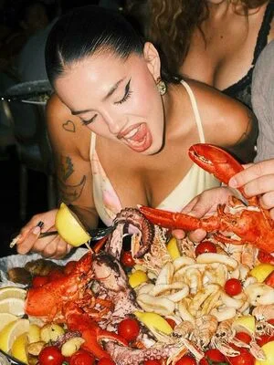 Dara Darnadue OnlyFans Leaked Free Thumbnail Picture - #tPtOsEkZJp