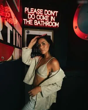 Dara Masi OnlyFans Leaked Free Thumbnail Picture - #8SShzcqAdz