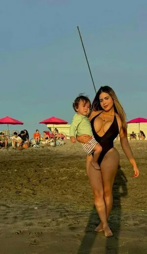 Dara Vasquez OnlyFans Leaked Free Thumbnail Picture - #9pR16nB19m