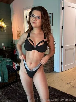 Dare Taylor OnlyFans Leaked Free Thumbnail Picture - #dTmdXkmU2M
