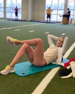 Daria Klishina OnlyFans Leaked Free Thumbnail Picture - #tYLiZUH1r0
