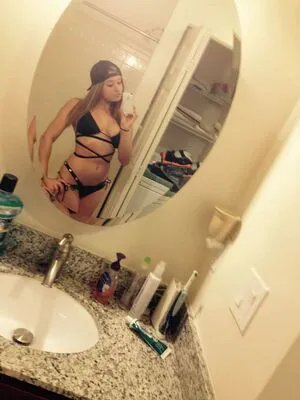 Daria Thibault OnlyFans Leaked Free Thumbnail Picture - #XocQp8jpqc