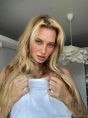Darivoo OnlyFans Leaked Free Thumbnail Picture - #fRUq6mqszK