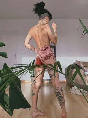 Darker Half OnlyFans Leaked Free Thumbnail Picture - #BNOiWFE1ww