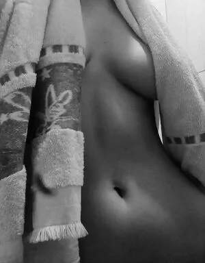 Darletty Azevedo OnlyFans Leaked Free Thumbnail Picture - #SOXX4Dogwd