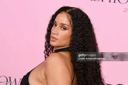 Dascha Polanco OnlyFans Leaked Free Thumbnail Picture - #cnZiy1d9Qu