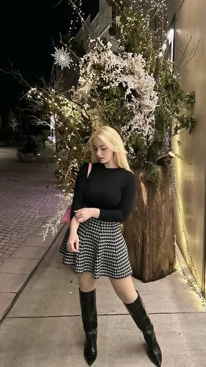 Dasha Gartman Bulebarbie OnlyFans Leaked Free Thumbnail Picture - #9SsGrFZXYd